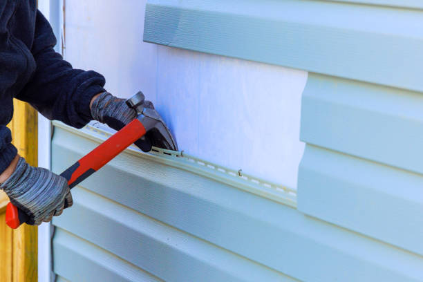 Reliable Vinyl Siding contractor in Petersburg, IL by Squared Siding